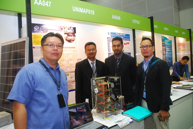 UniMAP Gas Leackage Detector Robot Won Gold Medal In PECIPTA 2015