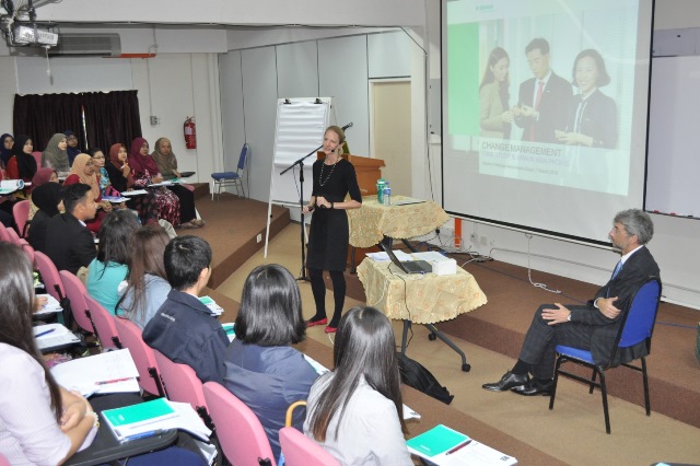 Ms Anna Maria Braun’s visit to the School of Business Innovation and Technopreneurship UniMAP