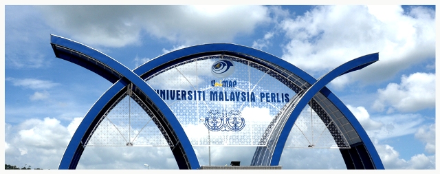 DELEGASI UniMAP DIRAIKAN PELAJAR PERLIS DI MESIR   a) Universiti Malaysia Perlis (UniMAP)   b) Timbalan Naib Canselor (Penyelidikan dan Inovasi)   c) Keluarga Pelajar Perlis (KPP)   d) Rumah Perlis
