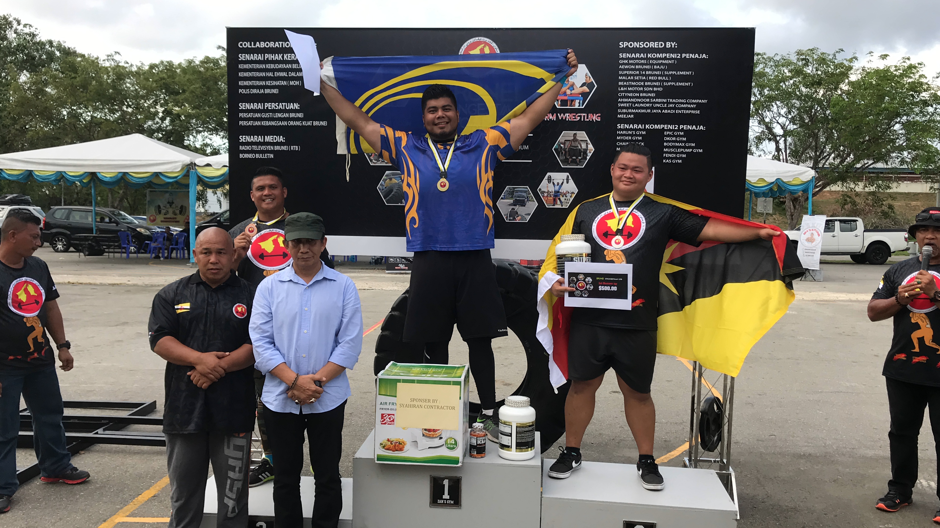 Firdaus ‘Hulk’ Malaysia Johan Brunei Strongest Man and Women 2019